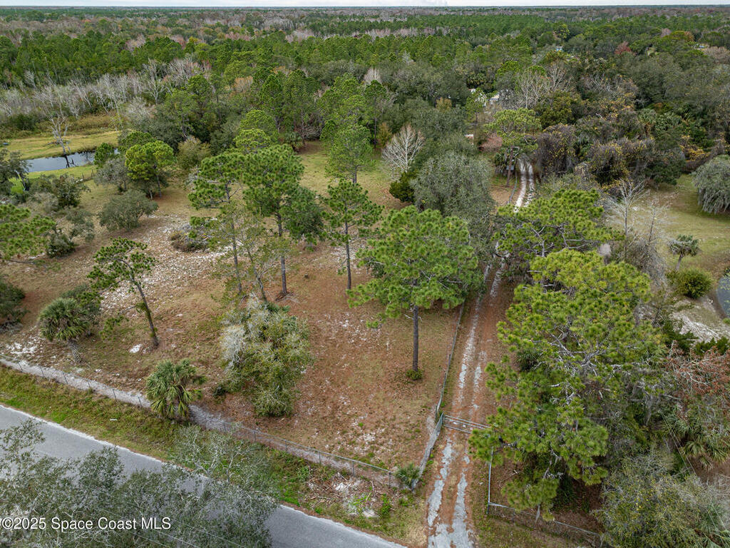 5000 Gandy Road, Mims, FL 32754