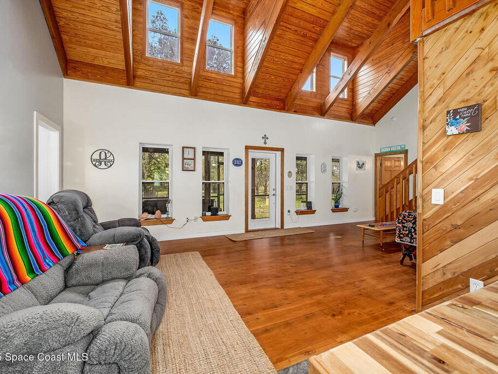 5000 Gandy Road, Mims, FL 32754