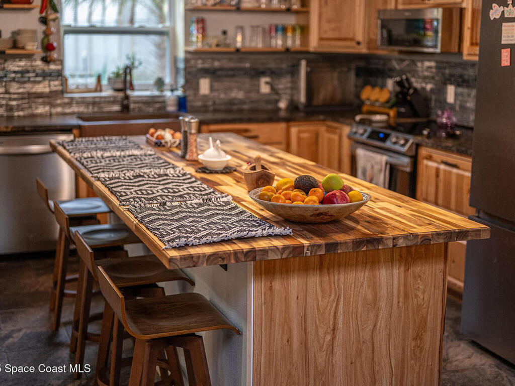 5000 Gandy Road, Mims, FL 32754