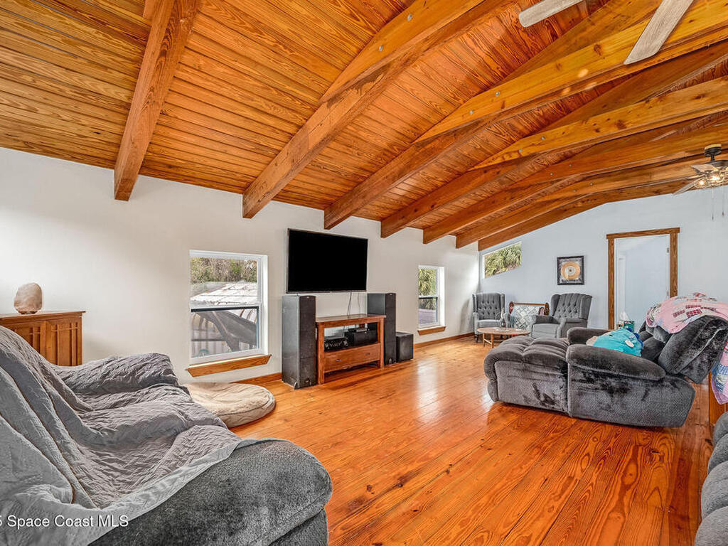 5000 Gandy Road, Mims, FL 32754