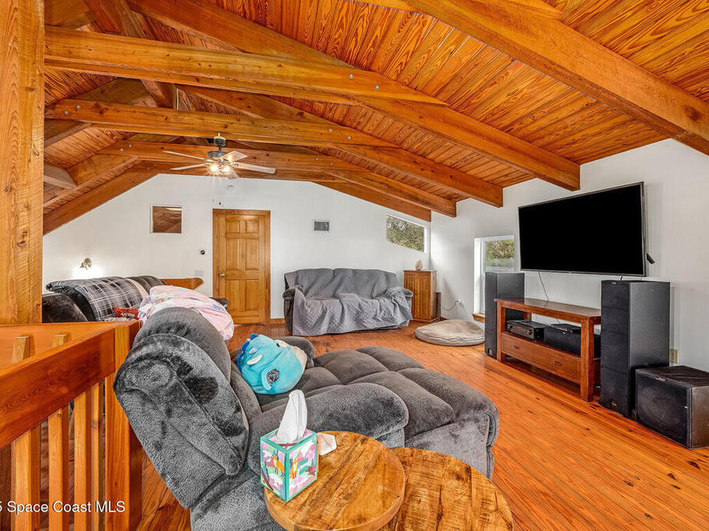 5000 Gandy Road, Mims, FL 32754