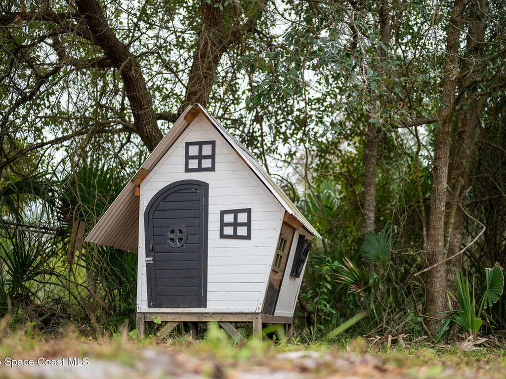 5000 Gandy Road, Mims, FL 32754