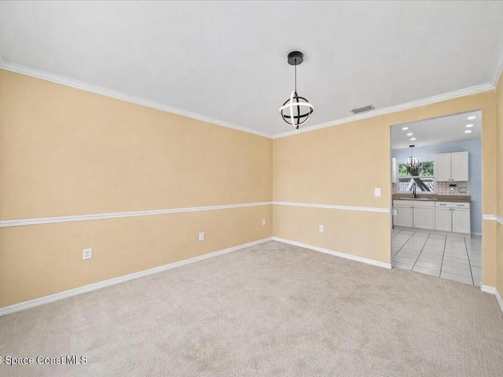 1640 Vista Lake Circle, Melbourne, FL 32904