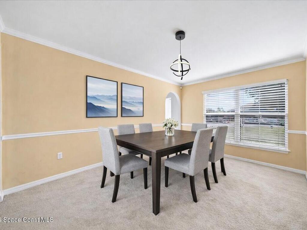 1640 Vista Lake Circle, Melbourne, FL 32904