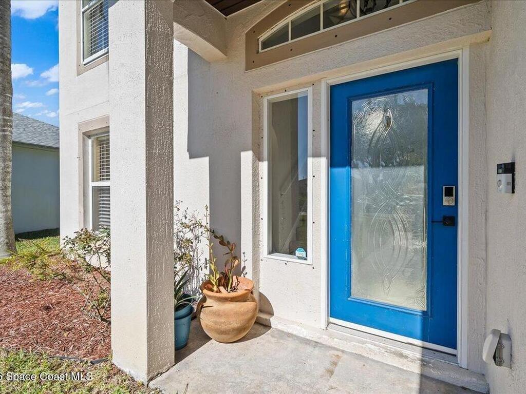 1640 Vista Lake Circle, Melbourne, FL 32904