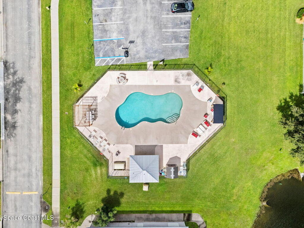 1640 Vista Lake Circle, Melbourne, FL 32904