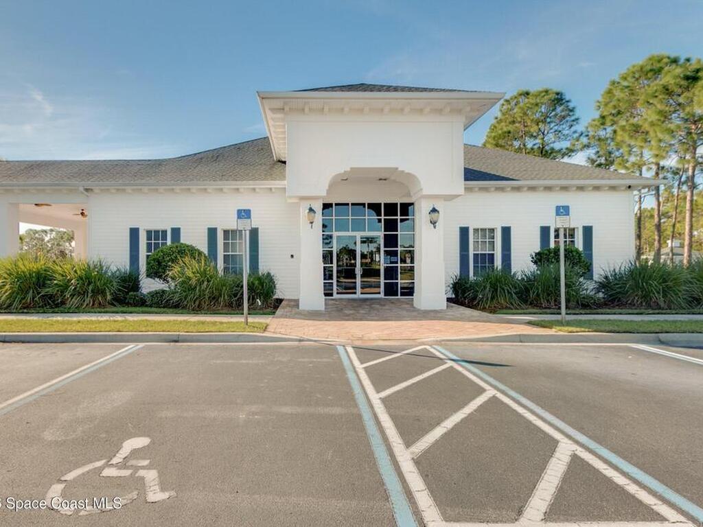 336 Gardendale Circle, Palm Bay, FL 32909