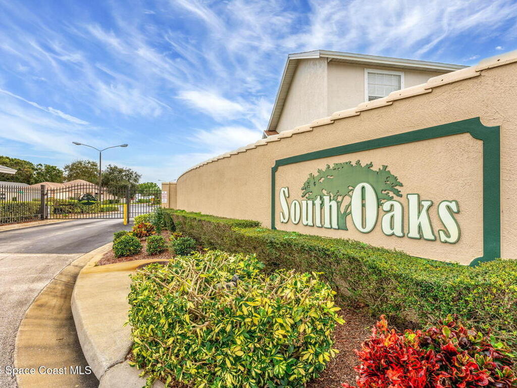 1035 S Fork Circle, Melbourne, FL 32901