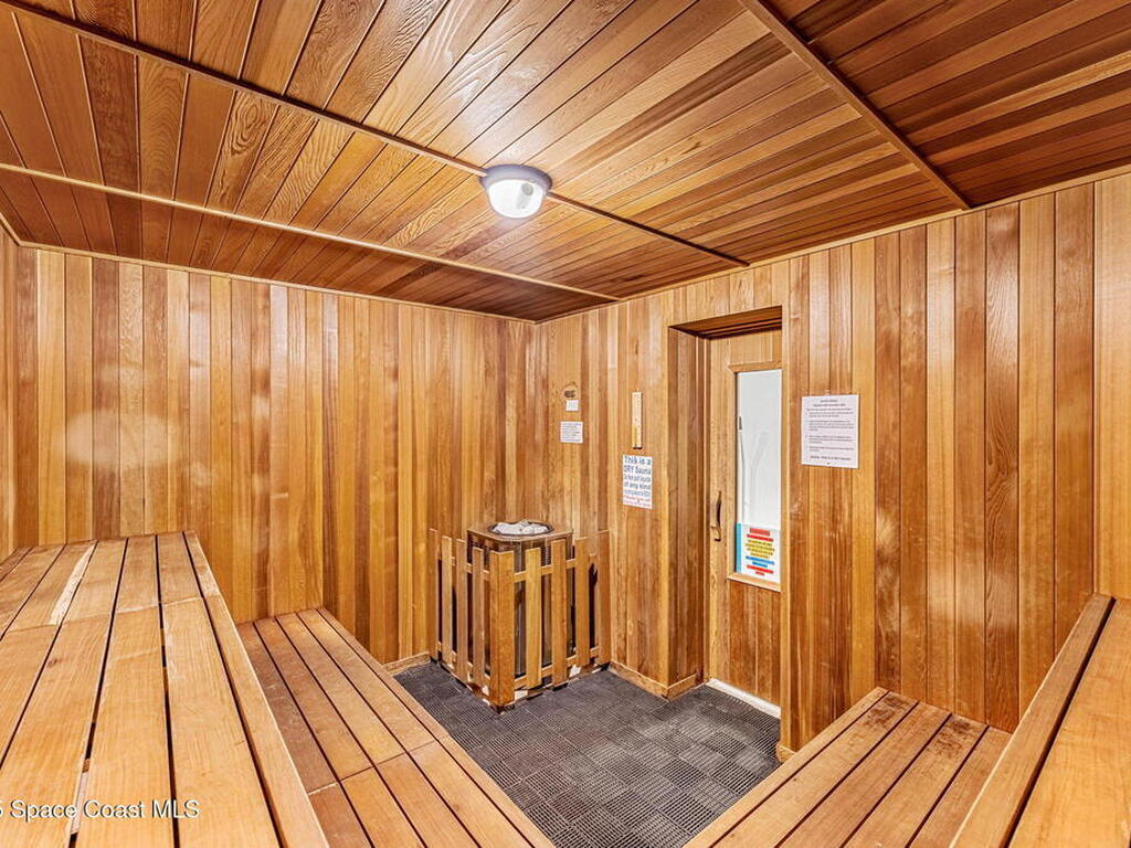 1035 S Fork Circle, Melbourne, FL 32901