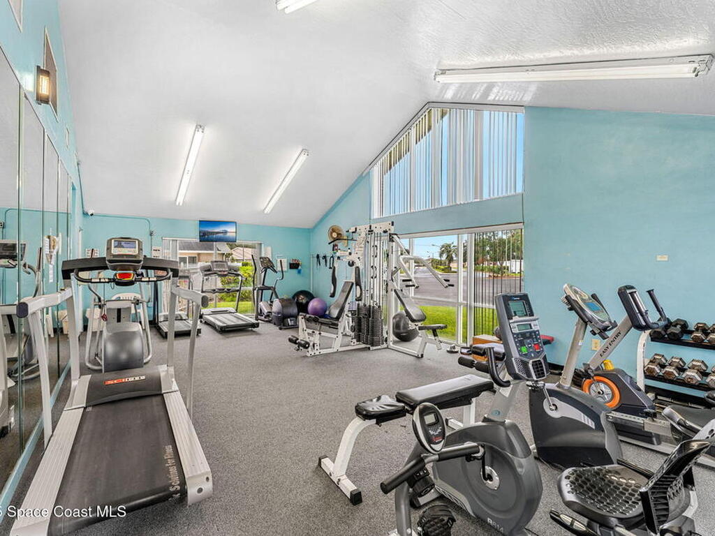 1035 S Fork Circle, Melbourne, FL 32901