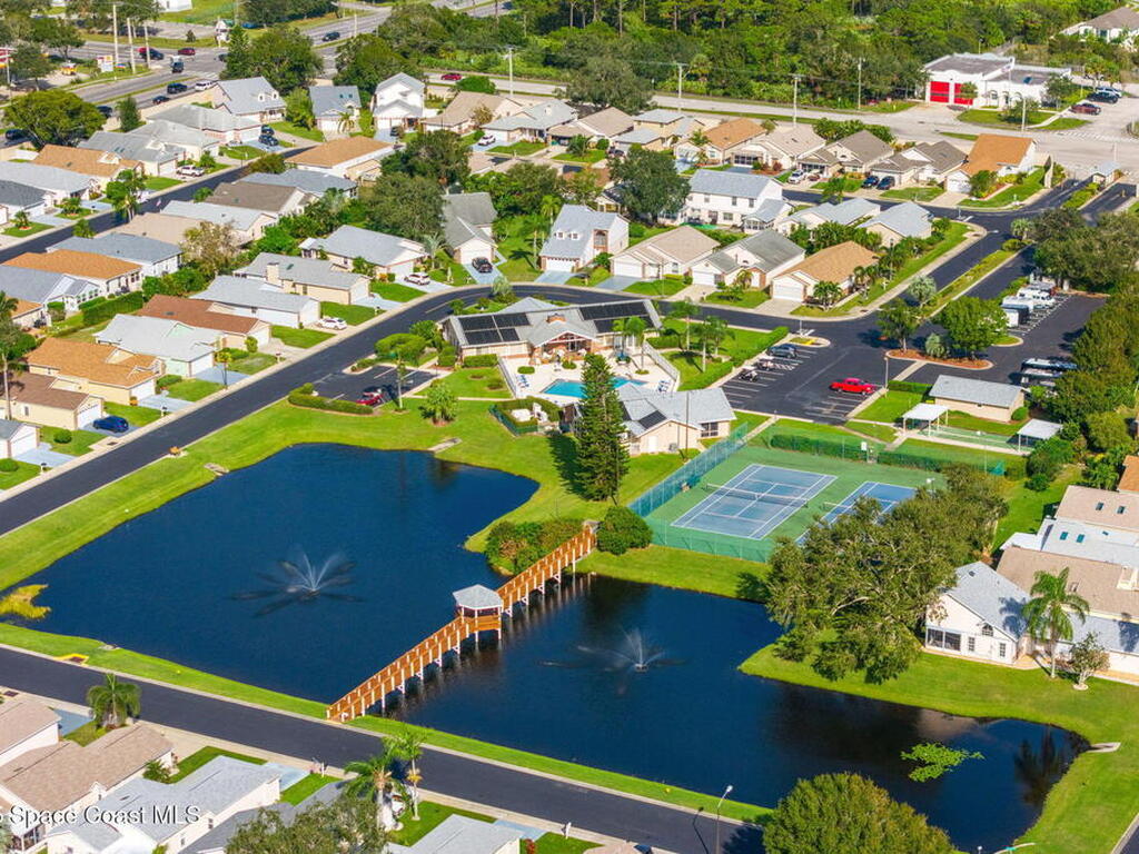 1035 S Fork Circle, Melbourne, FL 32901