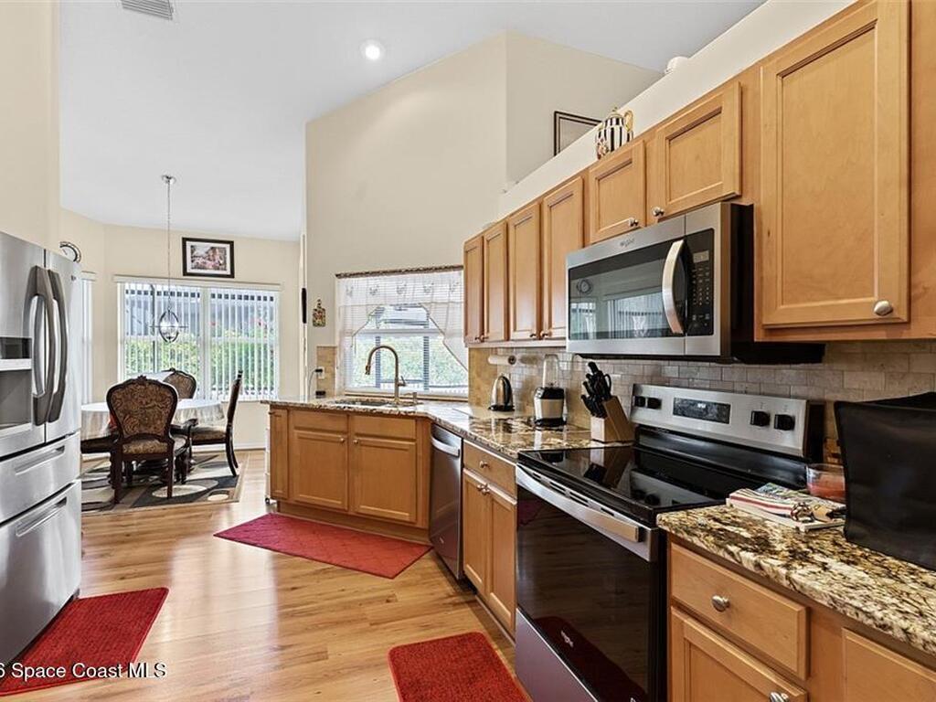 6445 36th Place, Vero Beach, FL 32966