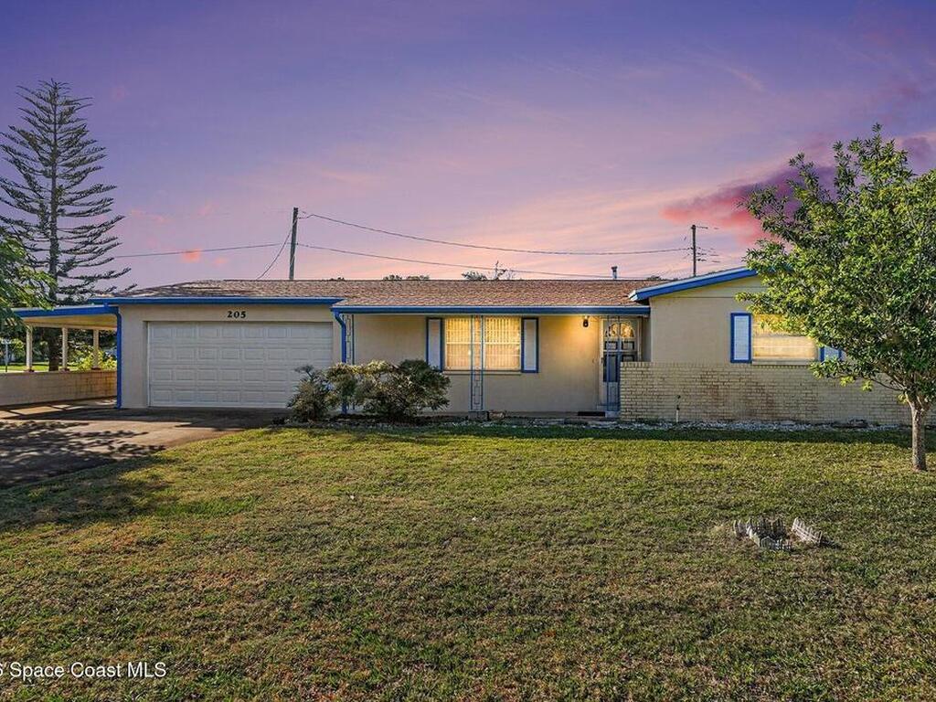 205 Hickory Avenue, Merritt Island, FL 32953