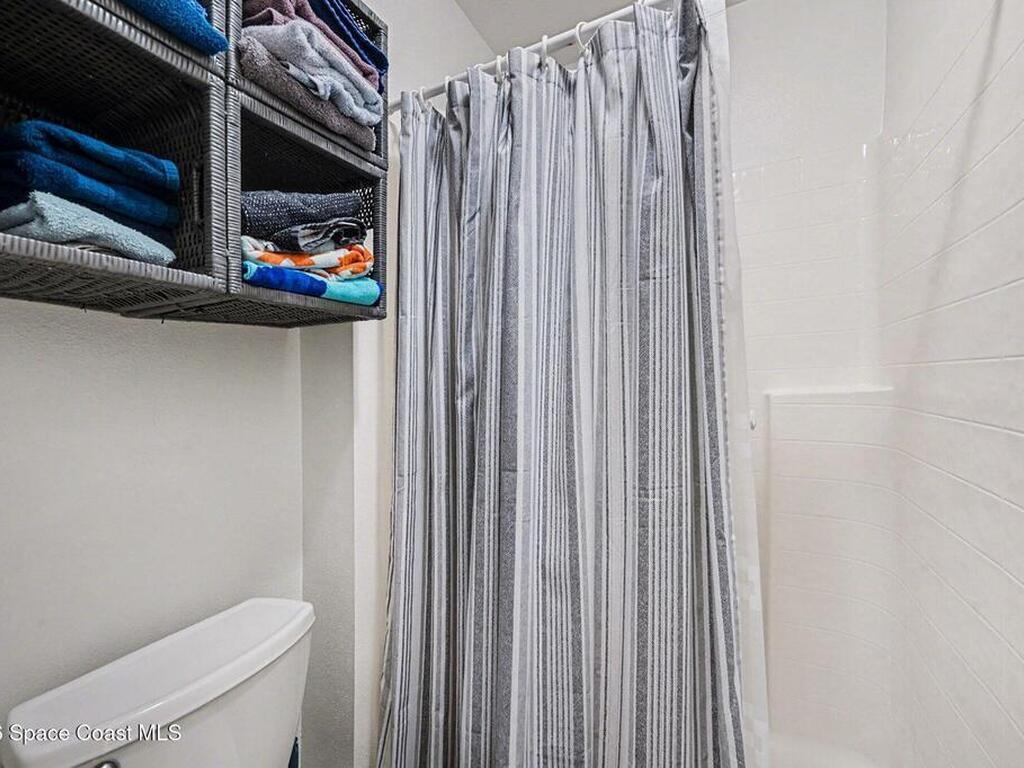 4057 Four Lakes Drive, Melbourne, FL 32940