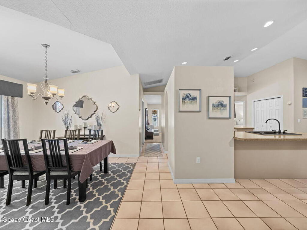 938 Pelican Lane, Rockledge, FL 32955