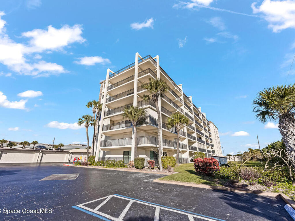 3060 N Atlantic Avenue, Cocoa Beach, FL 32931
