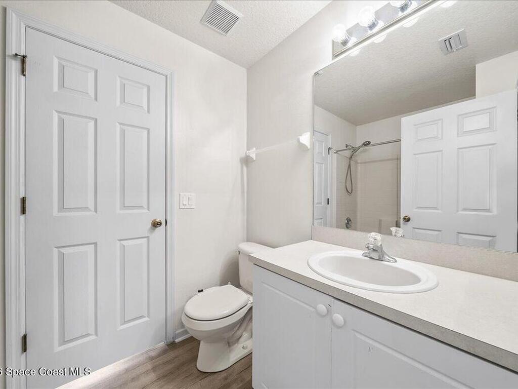 870 Luminary Circle, Melbourne, FL 32901