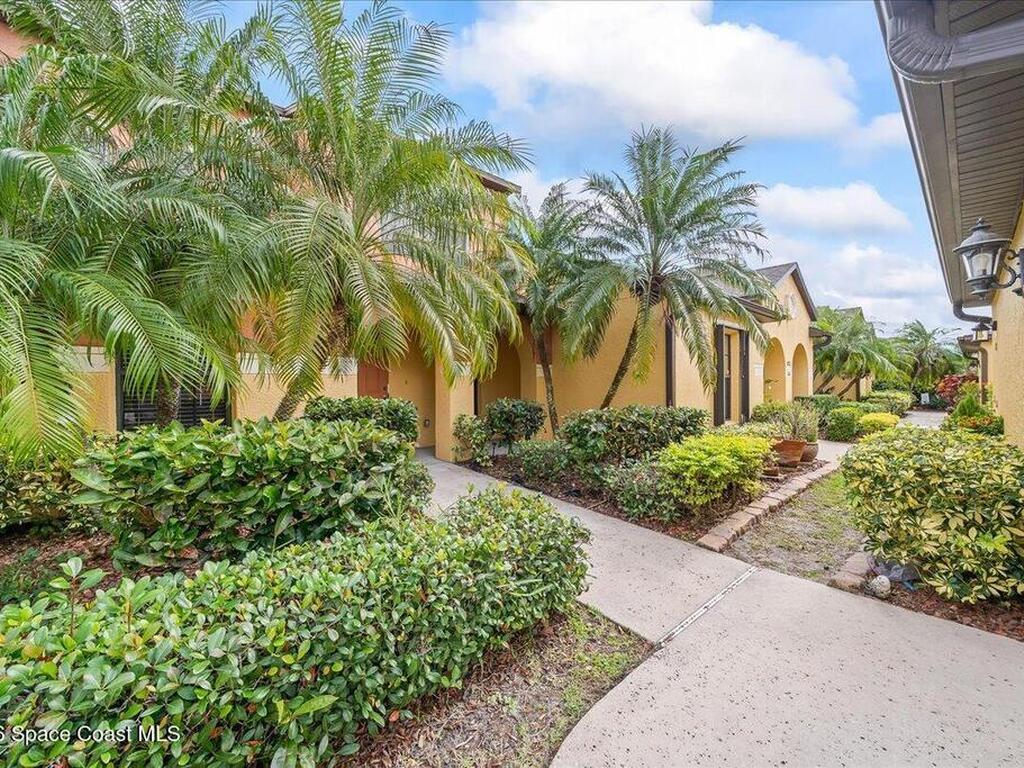 870 Luminary Circle, Melbourne, FL 32901