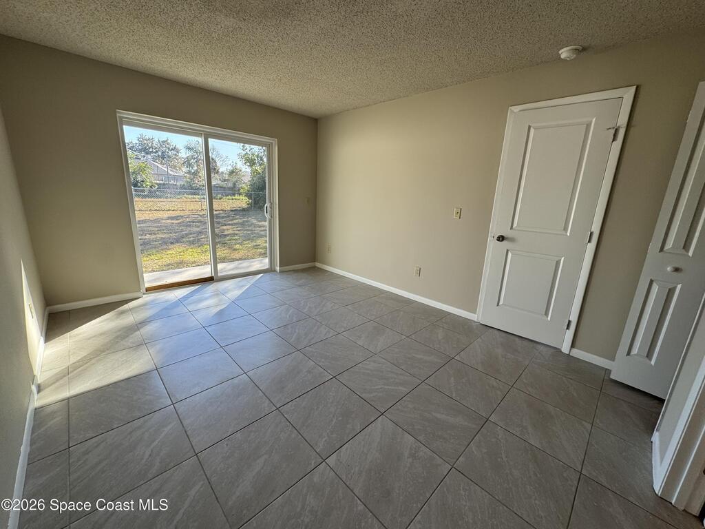 934 Lynbrook Street, Palm Bay, FL 32907