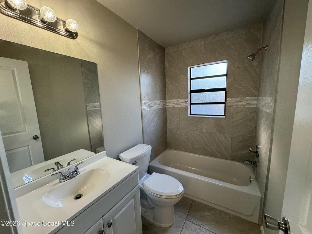 934 Lynbrook Street, Palm Bay, FL 32907