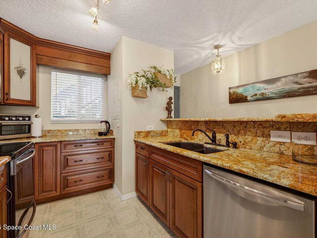 5769 Deer Run Drive, Fort Pierce, FL 34951