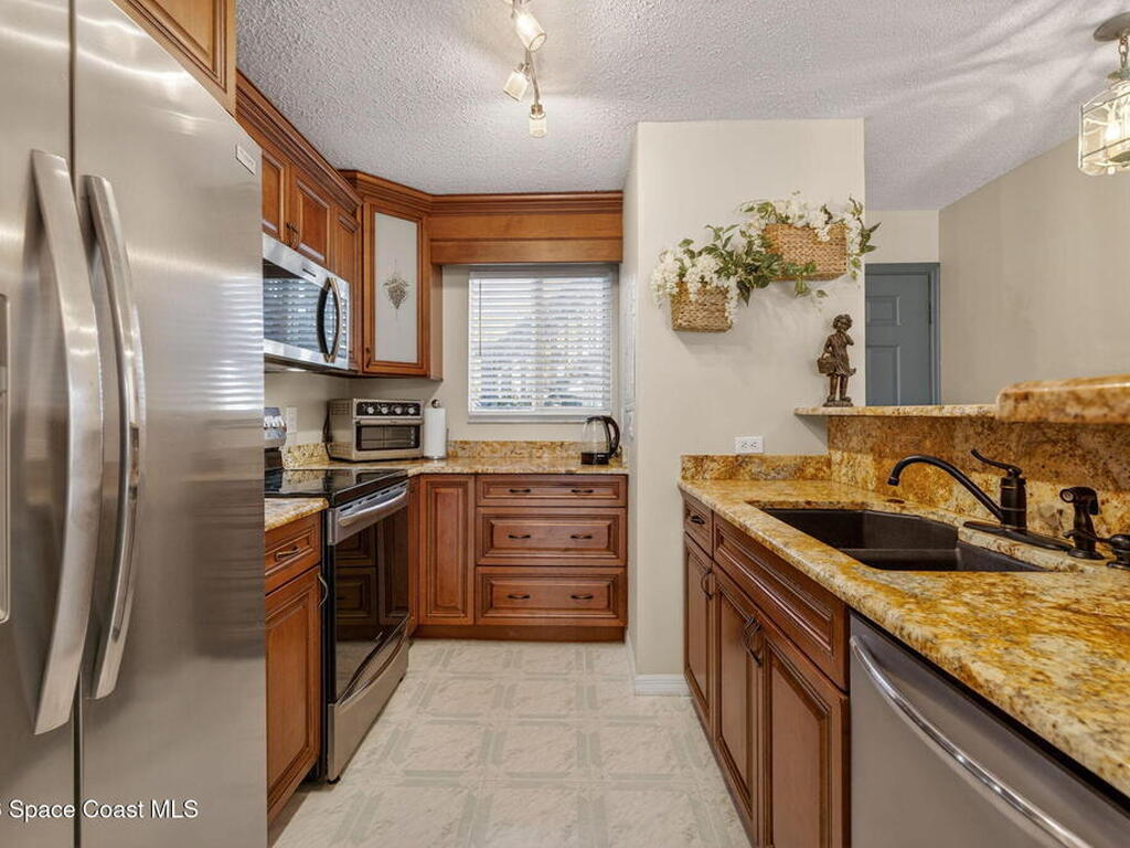 5769 Deer Run Drive, Fort Pierce, FL 34951