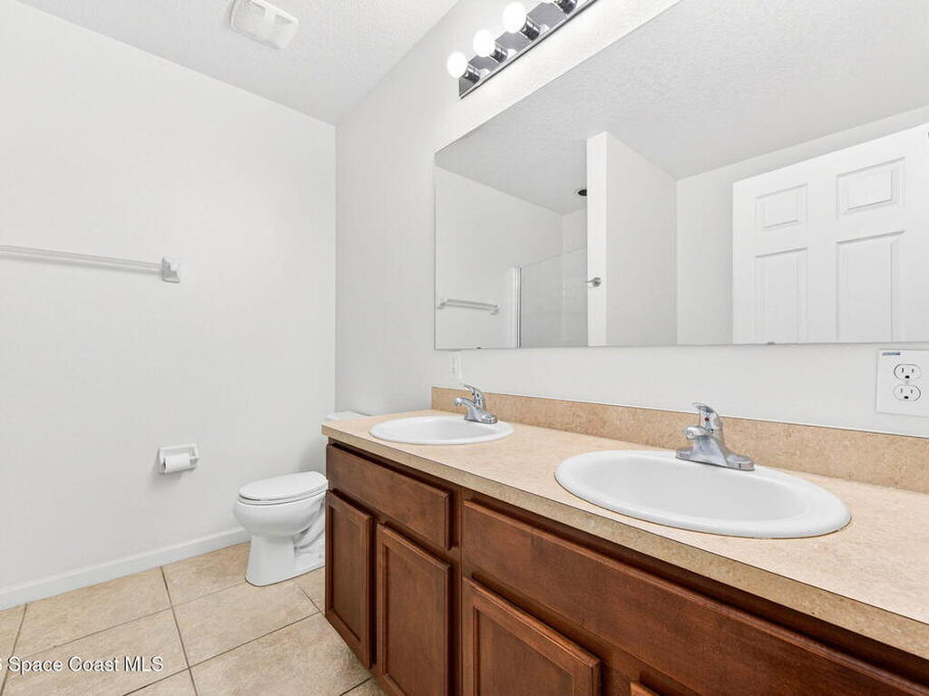 482 Hollow Glen Drive, Titusville, FL 32780