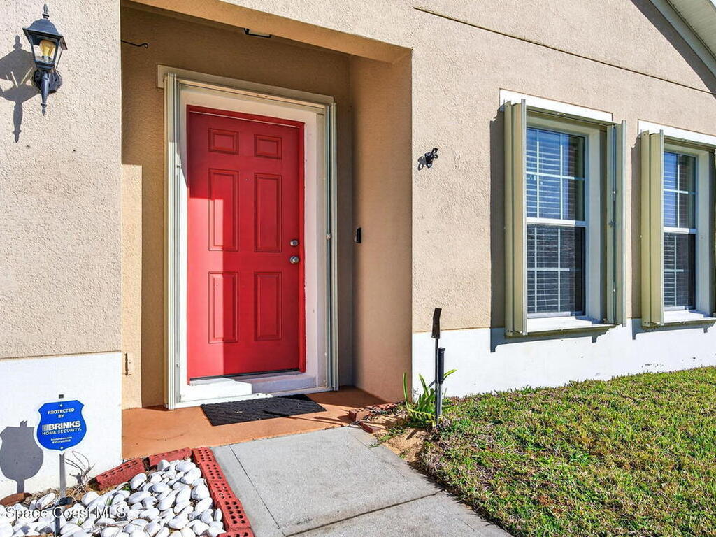 482 Hollow Glen Drive, Titusville, FL 32780