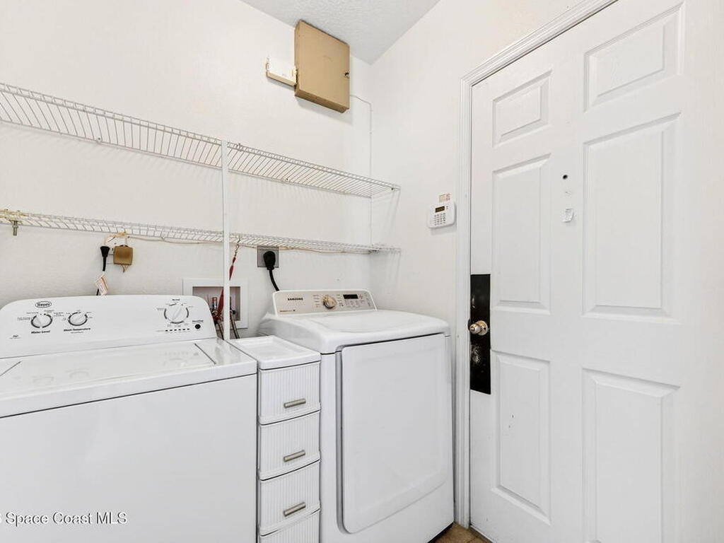 482 Hollow Glen Drive, Titusville, FL 32780