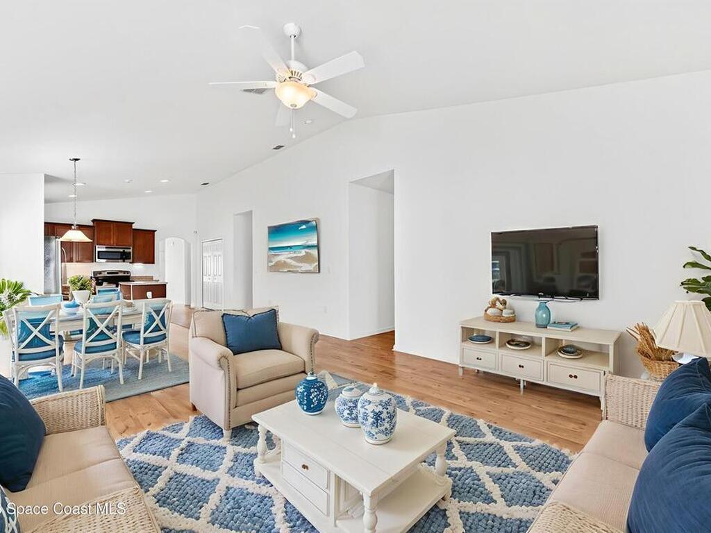 482 Hollow Glen Drive, Titusville, FL 32780