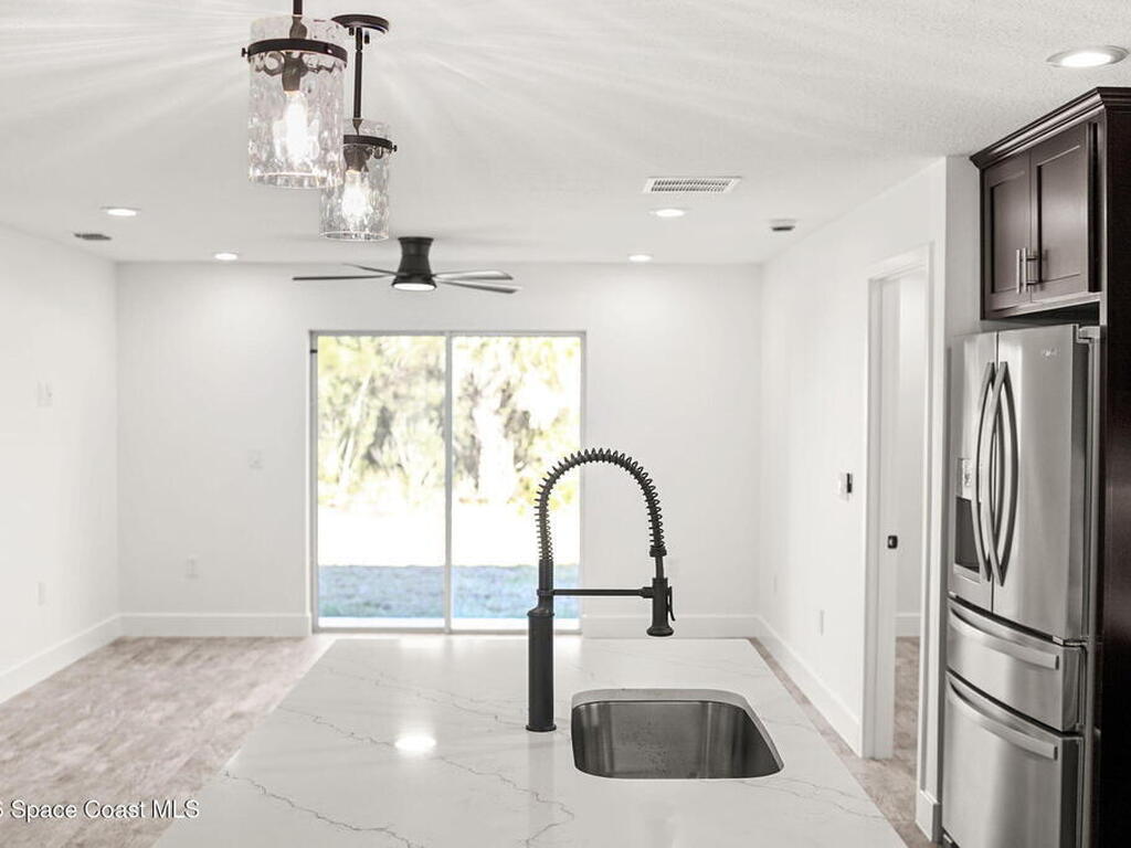 1032 Tevis Street, Palm Bay, FL 32909