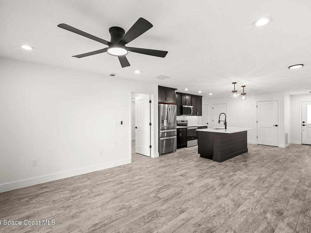 1032 Tevis Street, Palm Bay, FL 32909