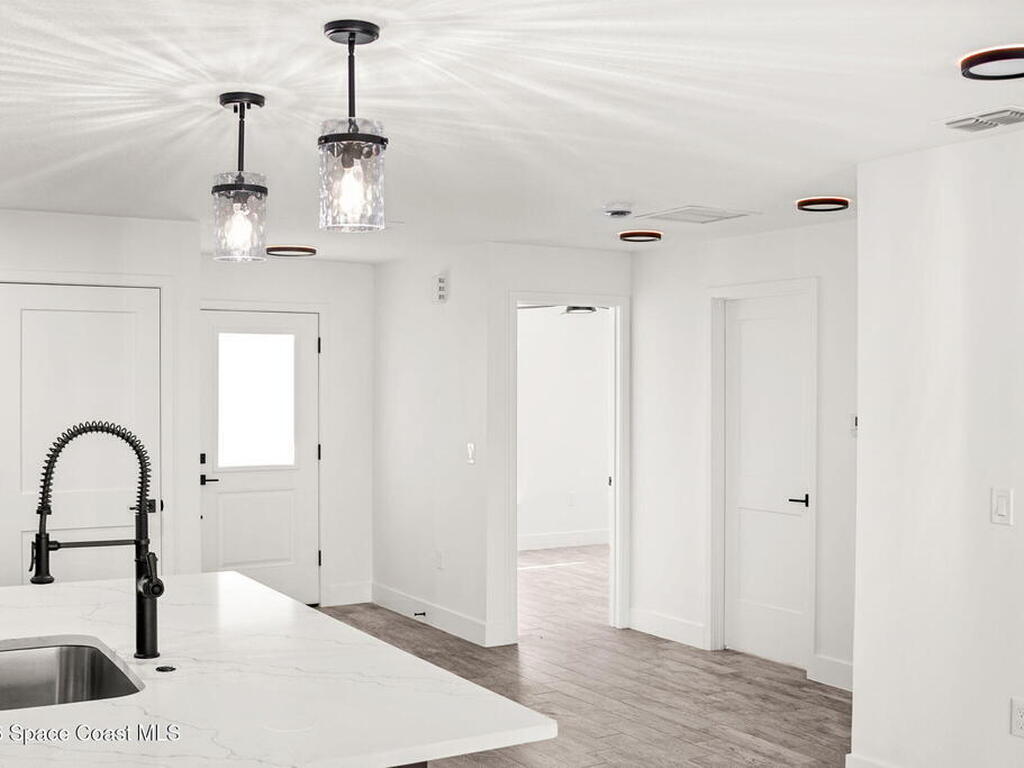 1032 Tevis Street, Palm Bay, FL 32909