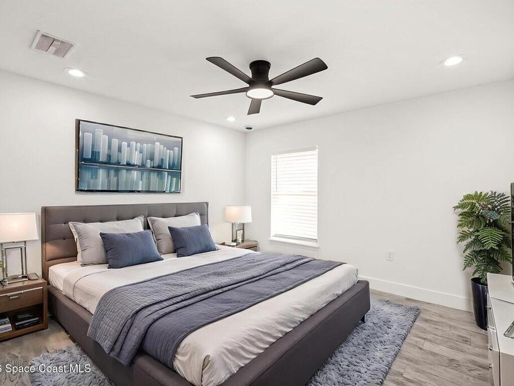 1032 Tevis Street, Palm Bay, FL 32909