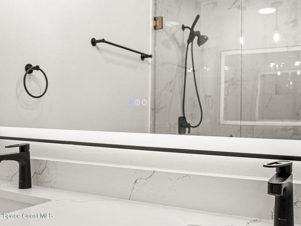 1032 Tevis Street, Palm Bay, FL 32909