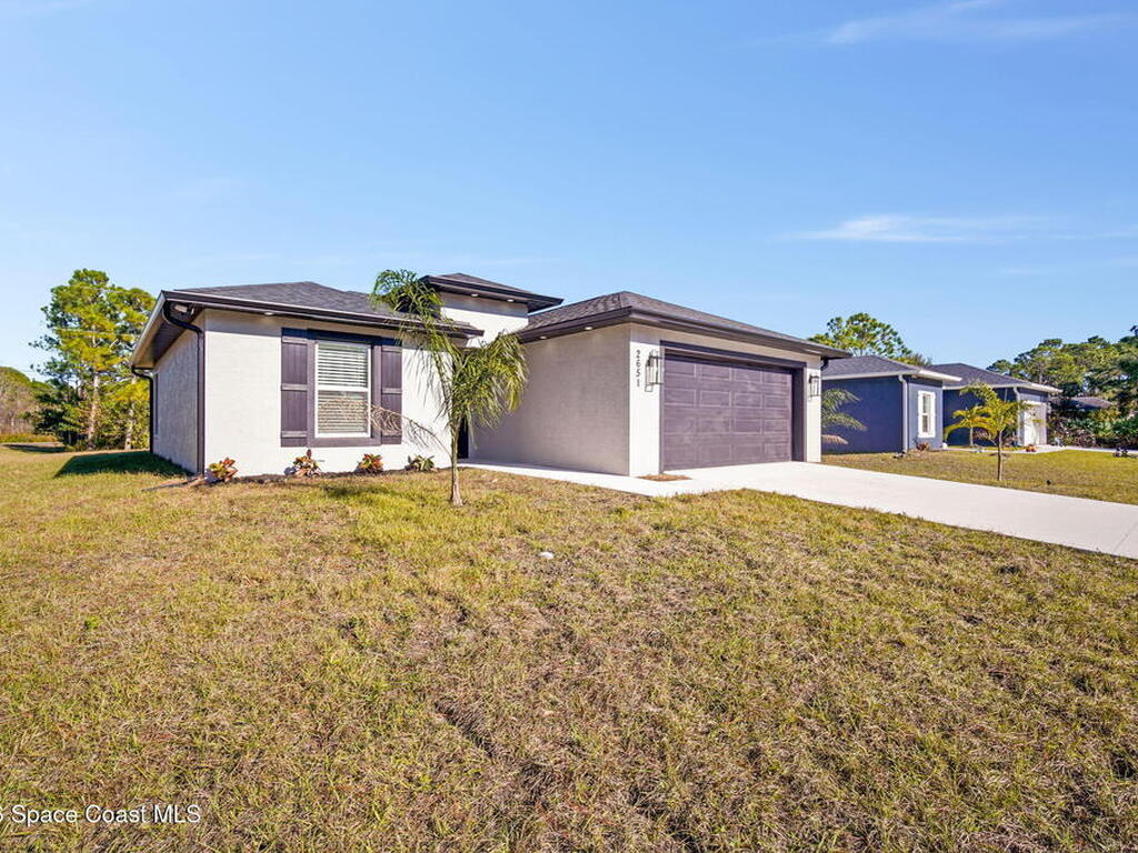 1032 Tevis Street, Palm Bay, FL 32909