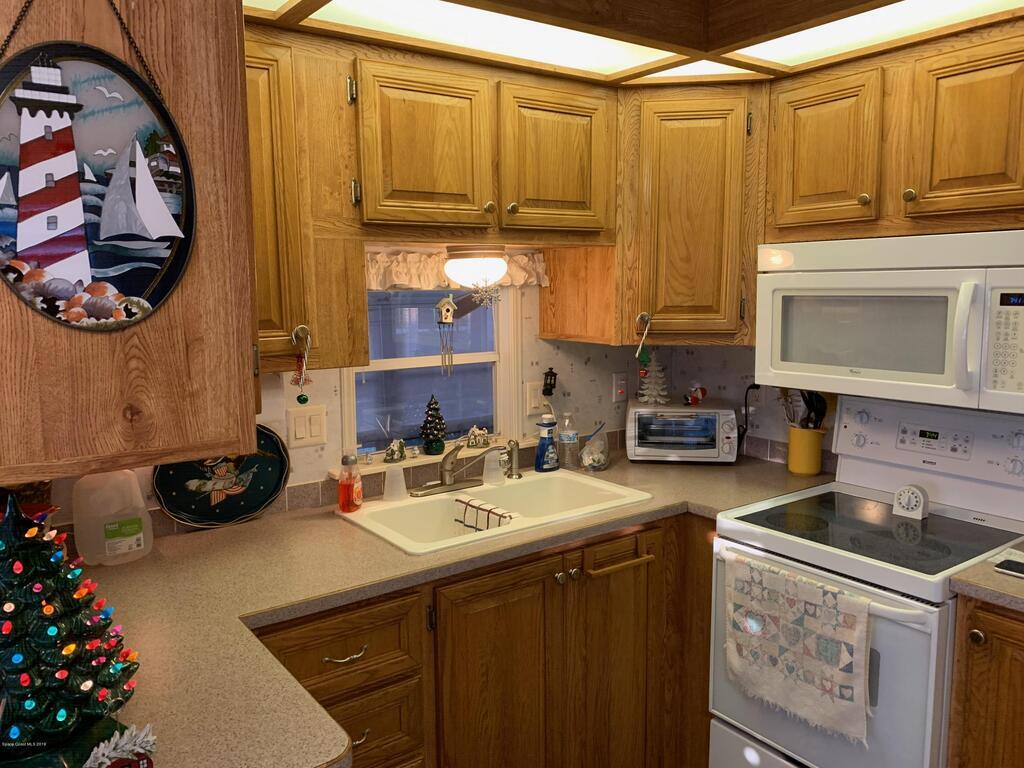 290 Galaxy Lane, Melbourne Beach, FL 32951