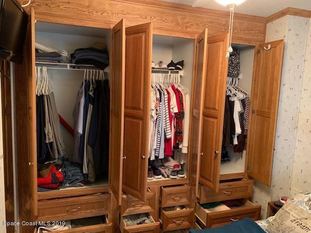 290 Galaxy Lane, Melbourne Beach, FL 32951