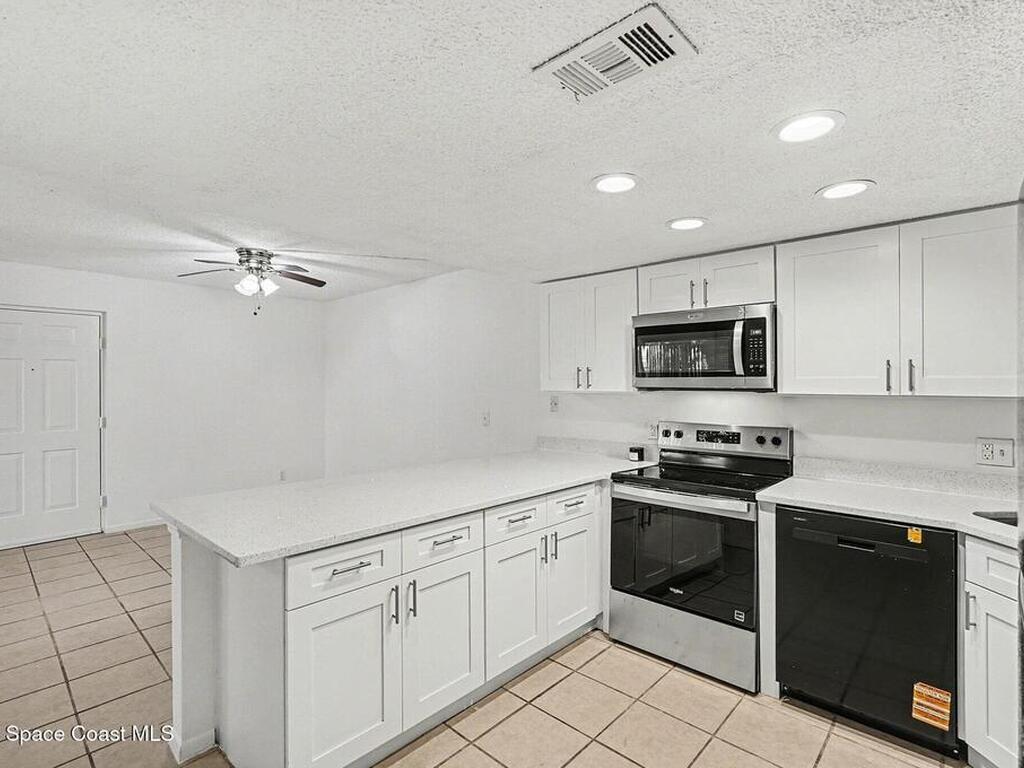 1648 Sunny Brook Lane, Palm Bay, FL 32905