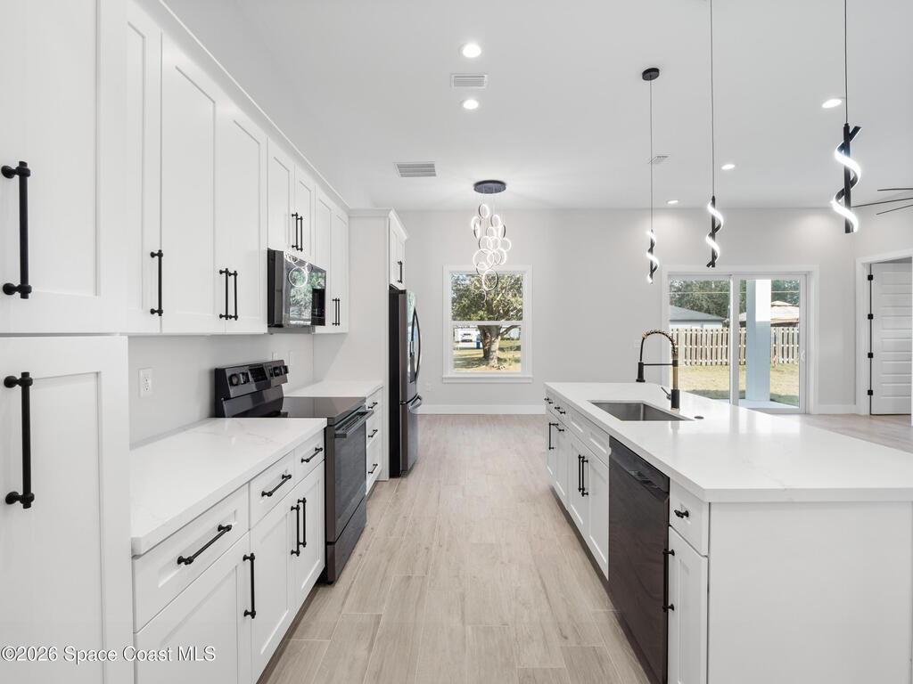 2725 Fields Avenue, Palm Bay, FL 32909