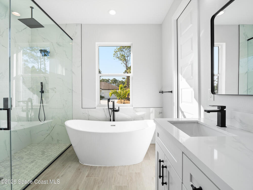 2725 Fields Avenue, Palm Bay, FL 32909