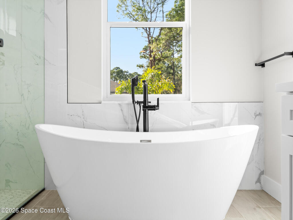 2713 Fields Avenue, Palm Bay, FL 32909