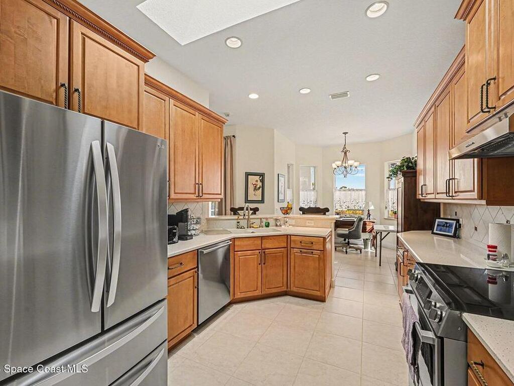 811 Glen Abbey Way, Suntree, FL 32940