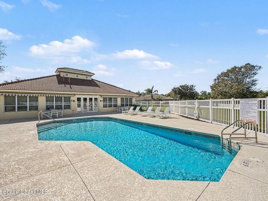 811 Glen Abbey Way, Suntree, FL 32940