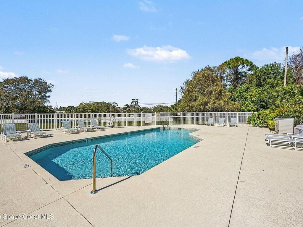 811 Glen Abbey Way, Suntree, FL 32940