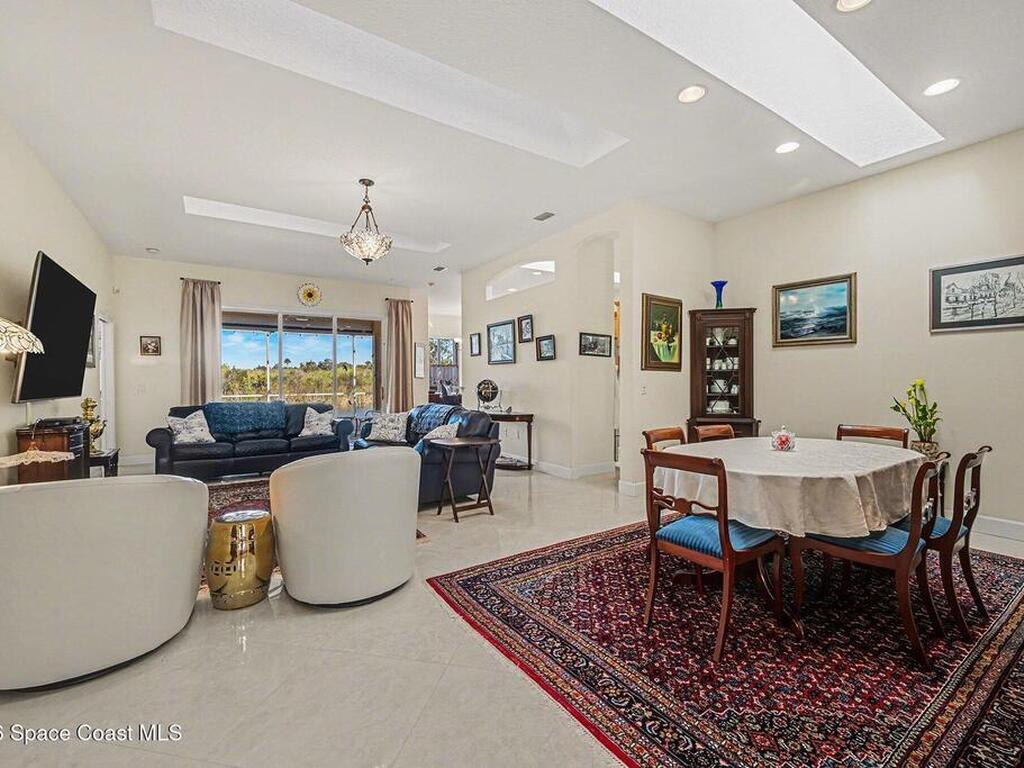 811 Glen Abbey Way, Suntree, FL 32940