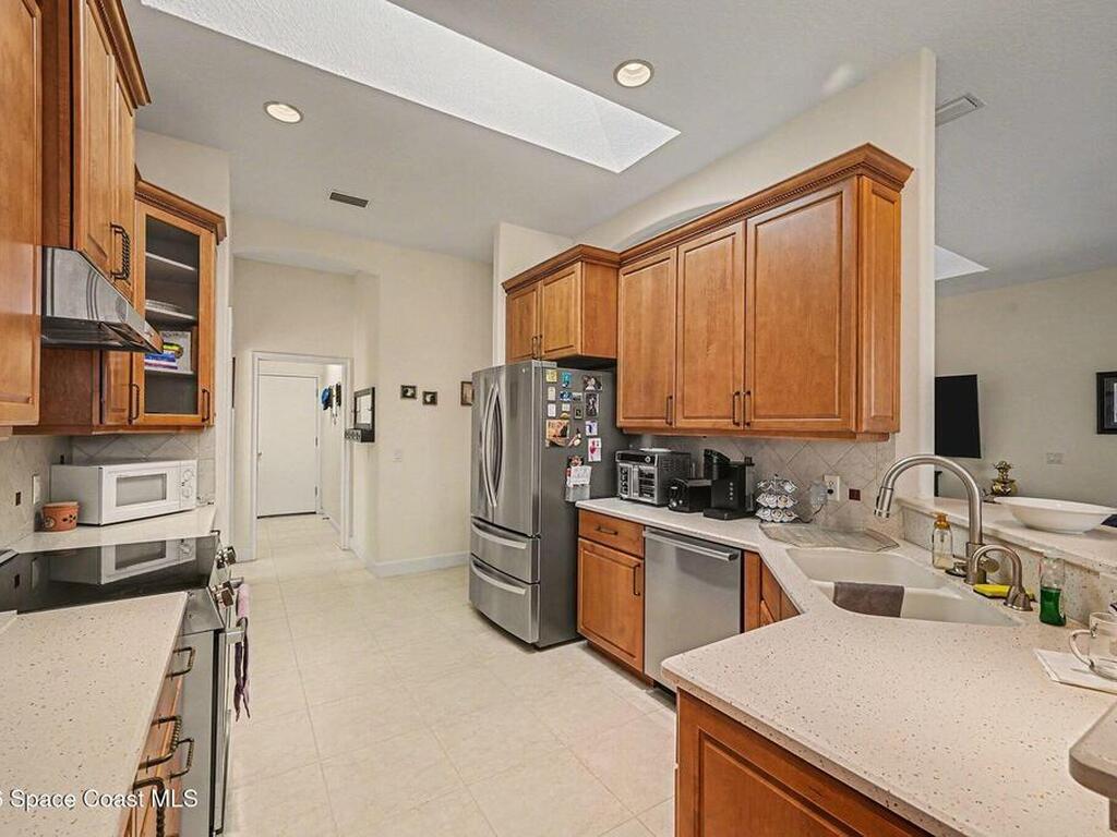 811 Glen Abbey Way, Suntree, FL 32940