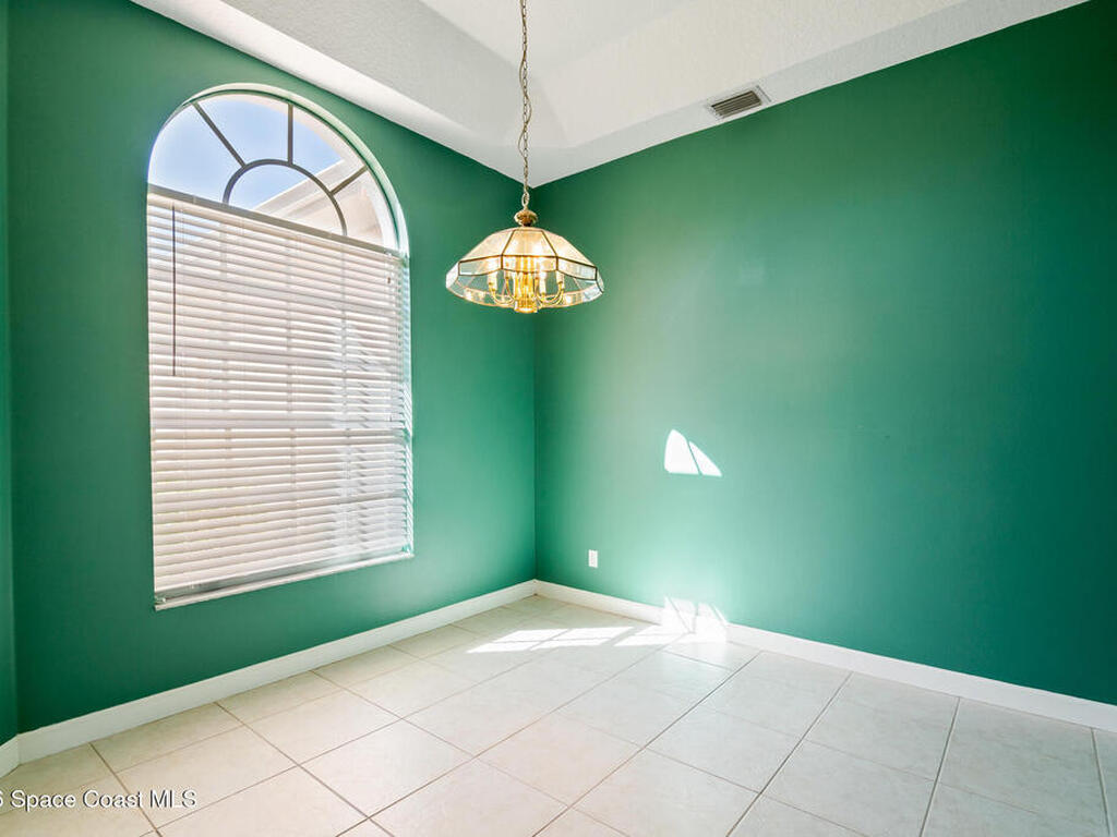 2567 Canterbury Circle, Suntree, FL 32955