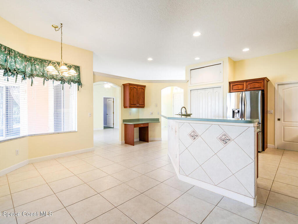 2567 Canterbury Circle, Suntree, FL 32955