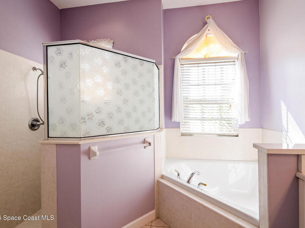 2567 Canterbury Circle, Suntree, FL 32955